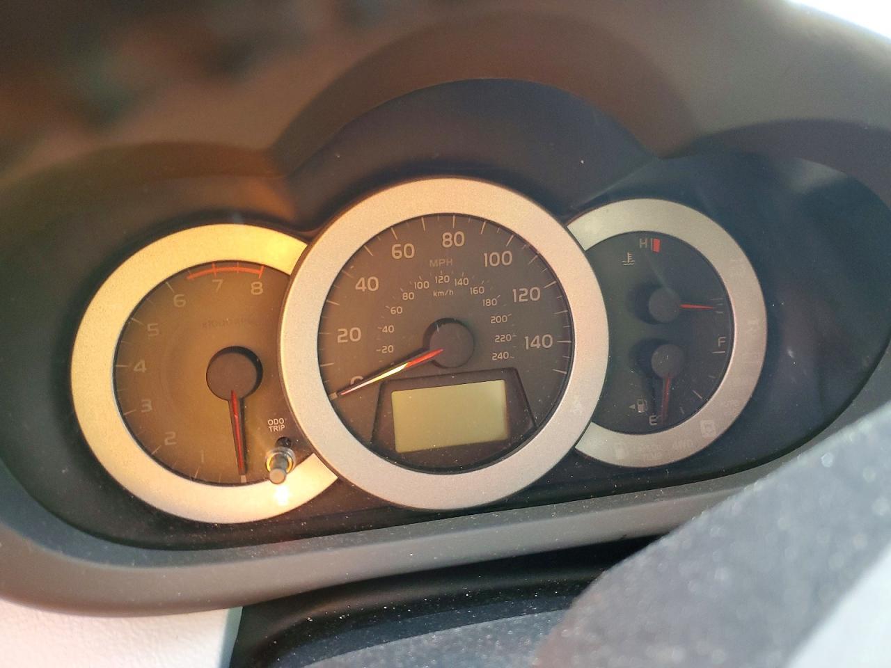 2011 TOYOTA RAV4