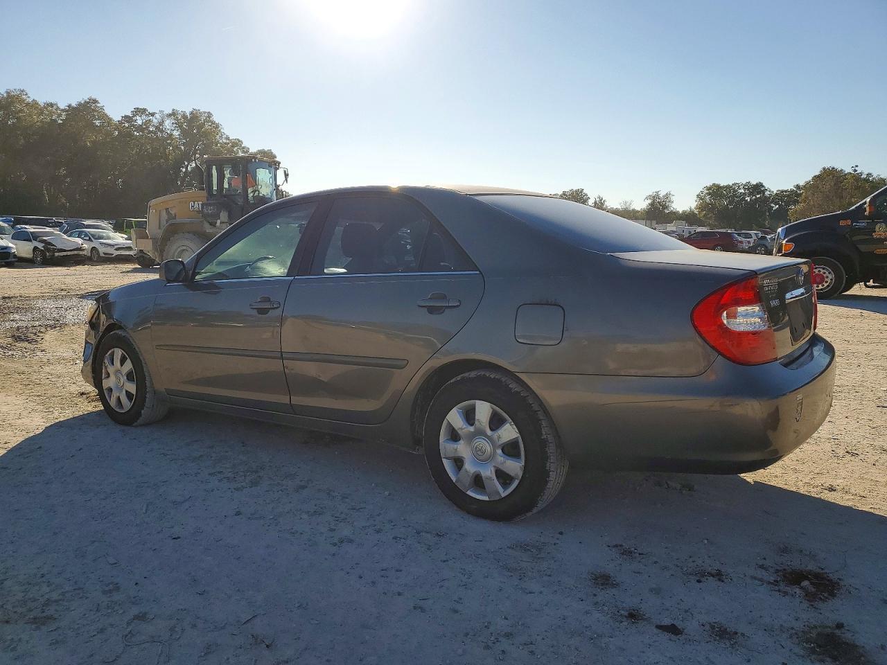 2004 TOYOTA CAMRY