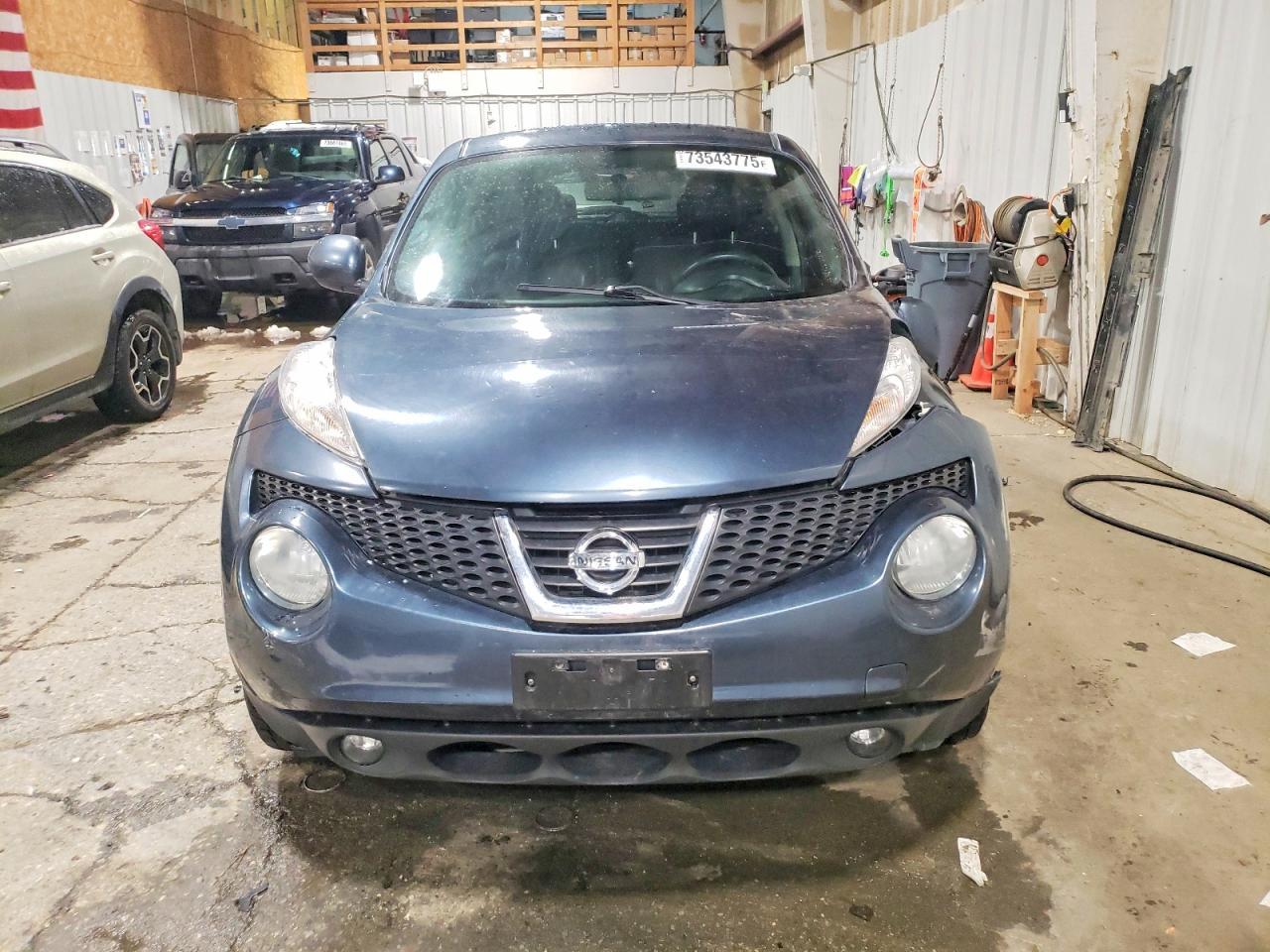 2011 NISSAN Juke