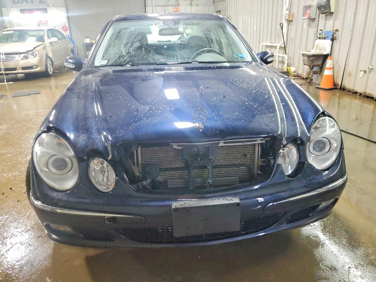 2006 MERCEDES-BENZ E-Class