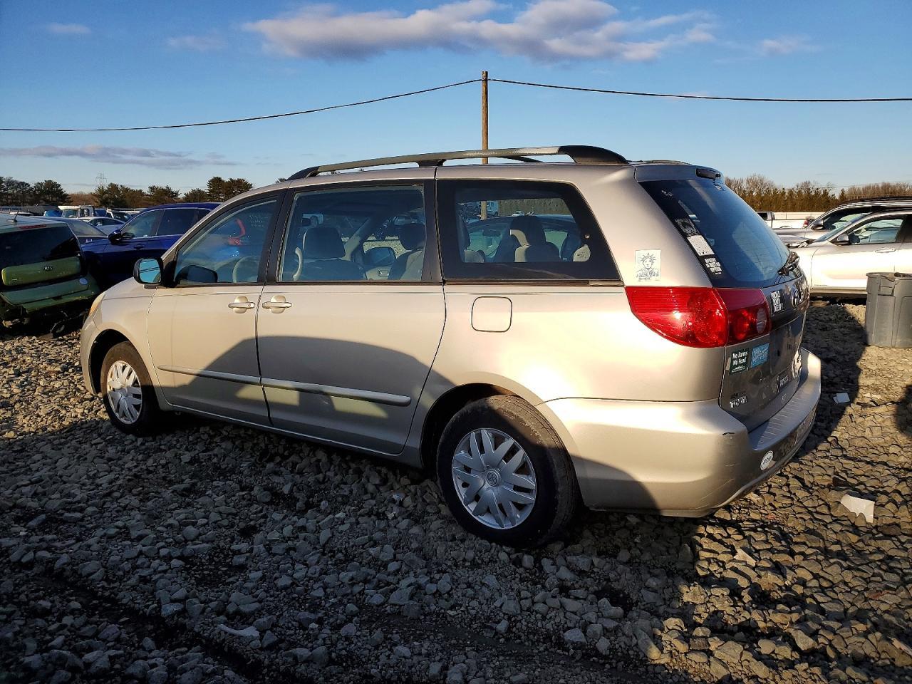 2006 TOYOTA SIENNA