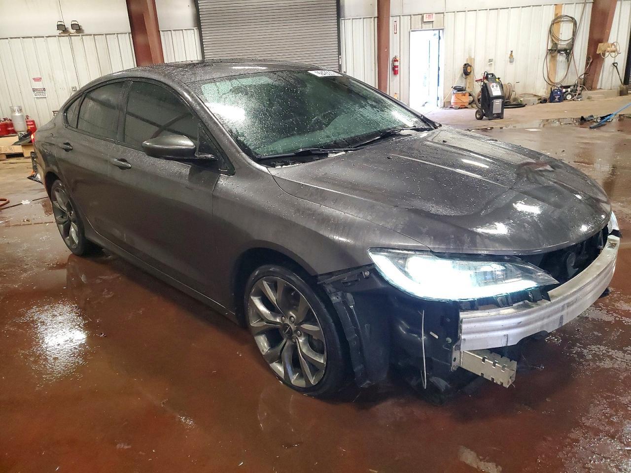 2016 CHRYSLER 200