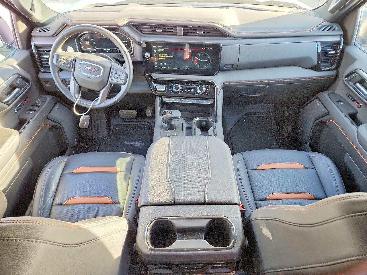 2024 GMC Sierra