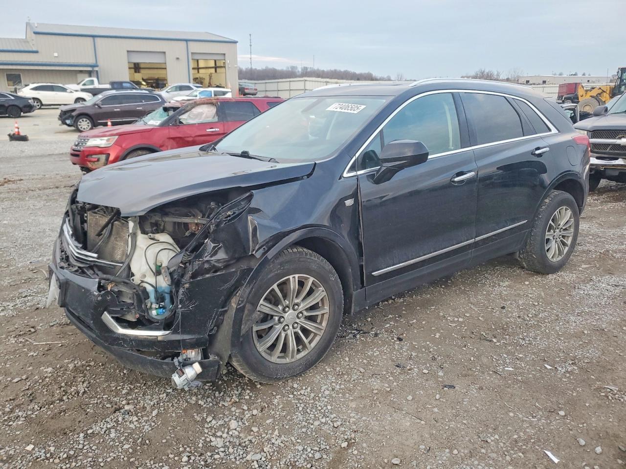 2017 CADILLAC XT5