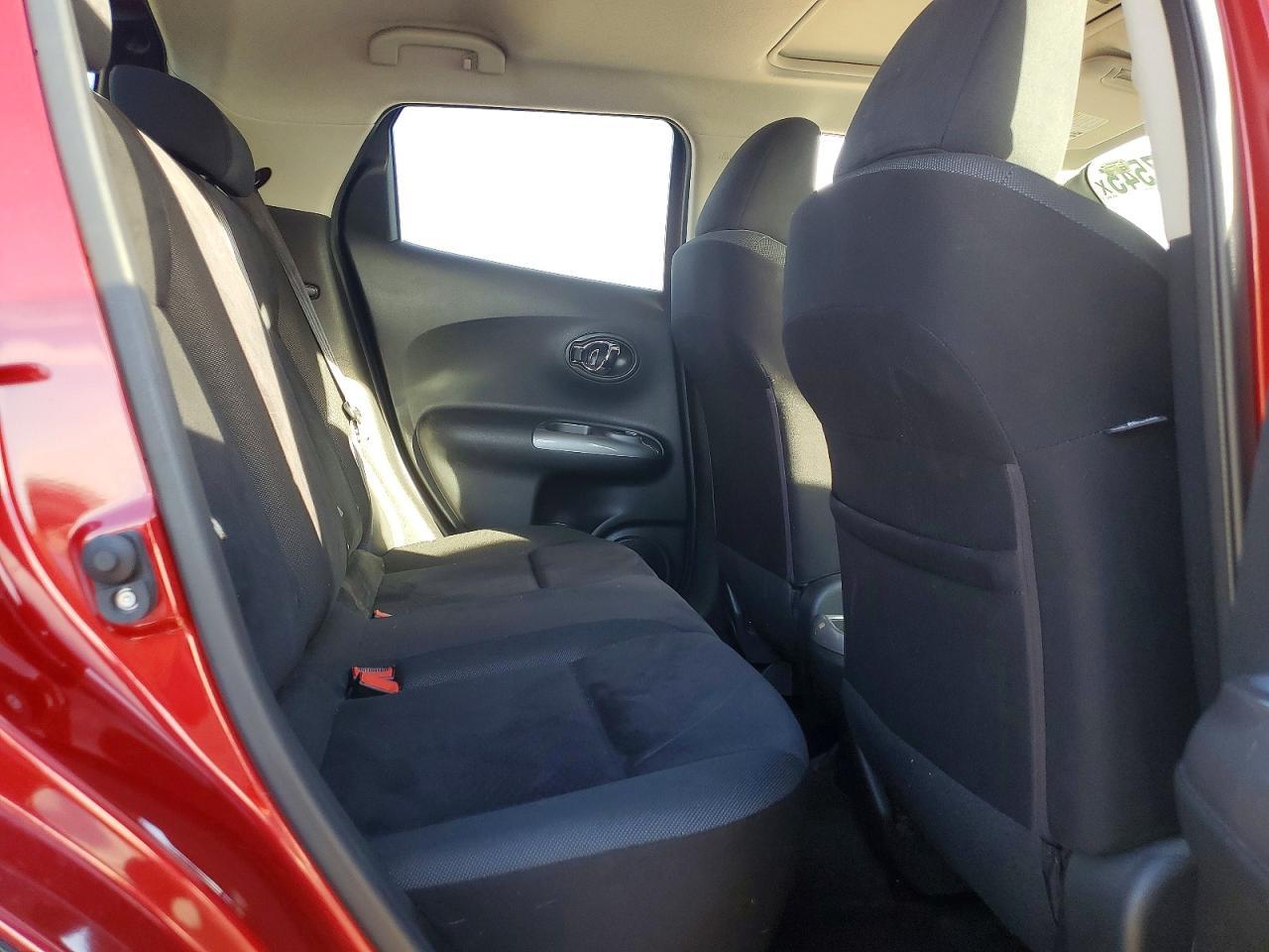 2016 NISSAN Juke
