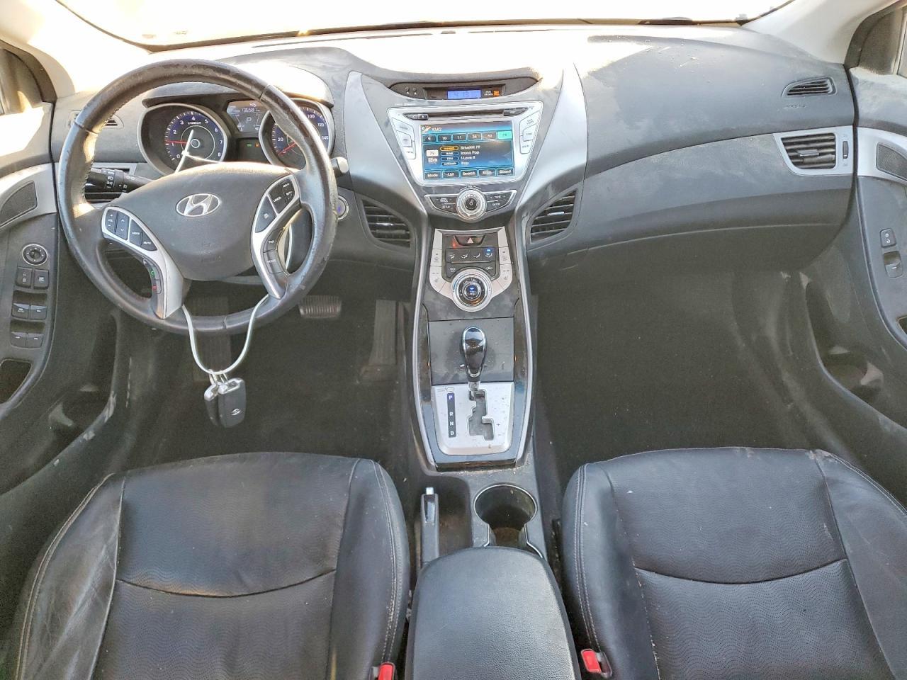 2012 HYUNDAI ELANTRA