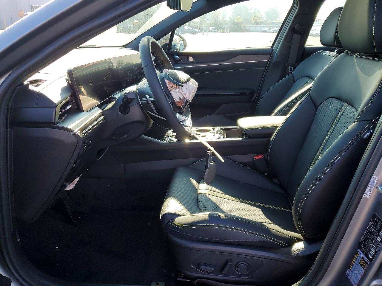2026 KIA K5