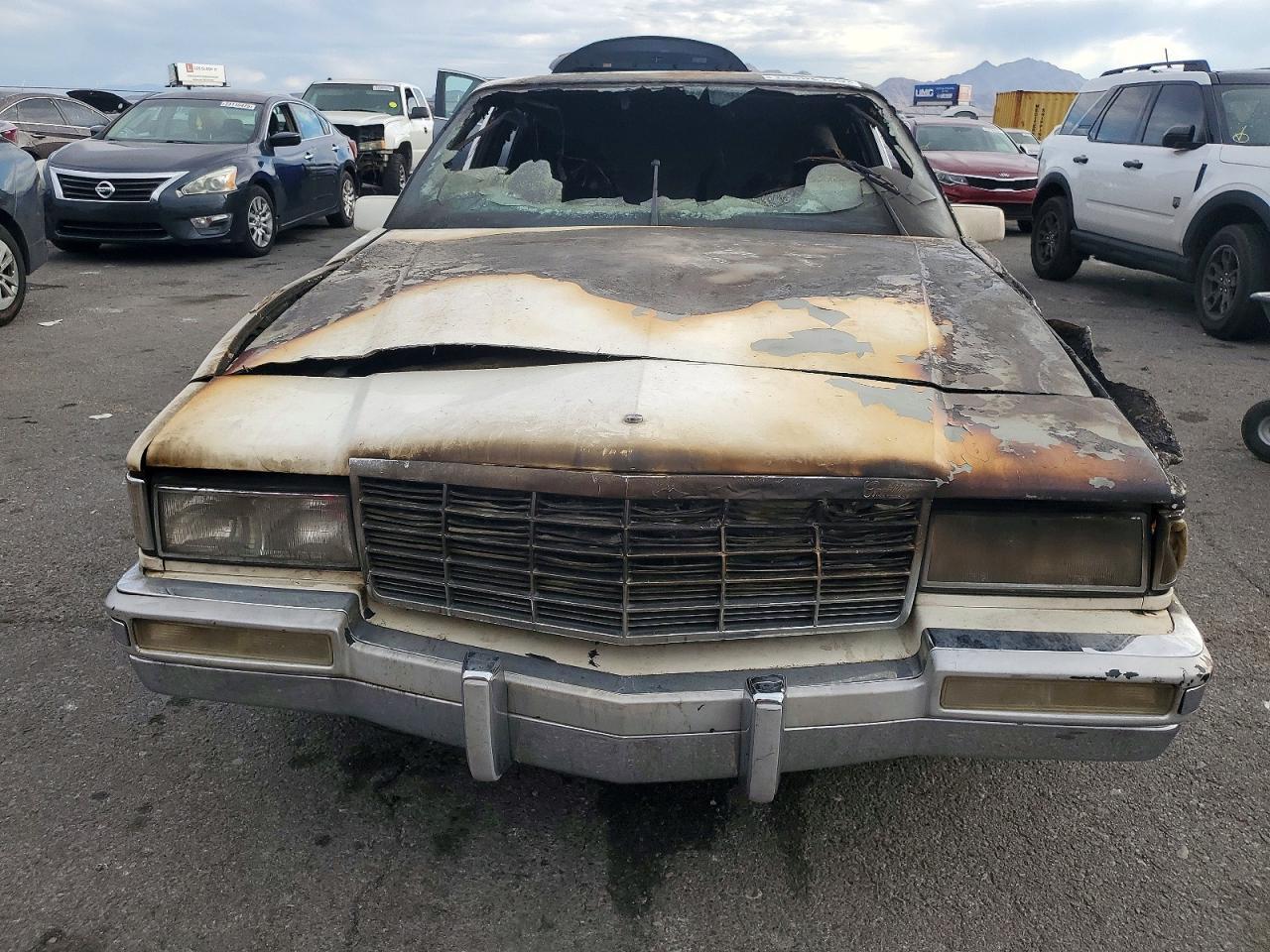 1991 CADILLAC Deville