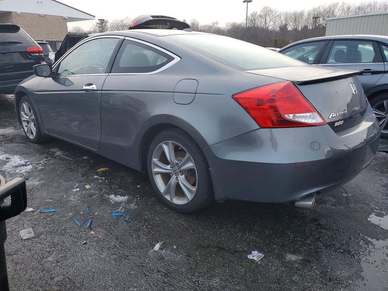 2011 HONDA ACCORD