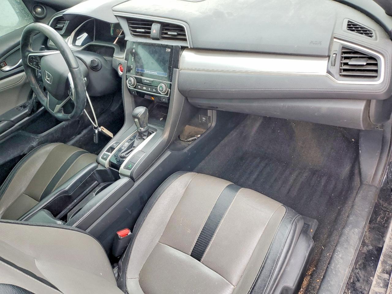 2016 HONDA CIVIC