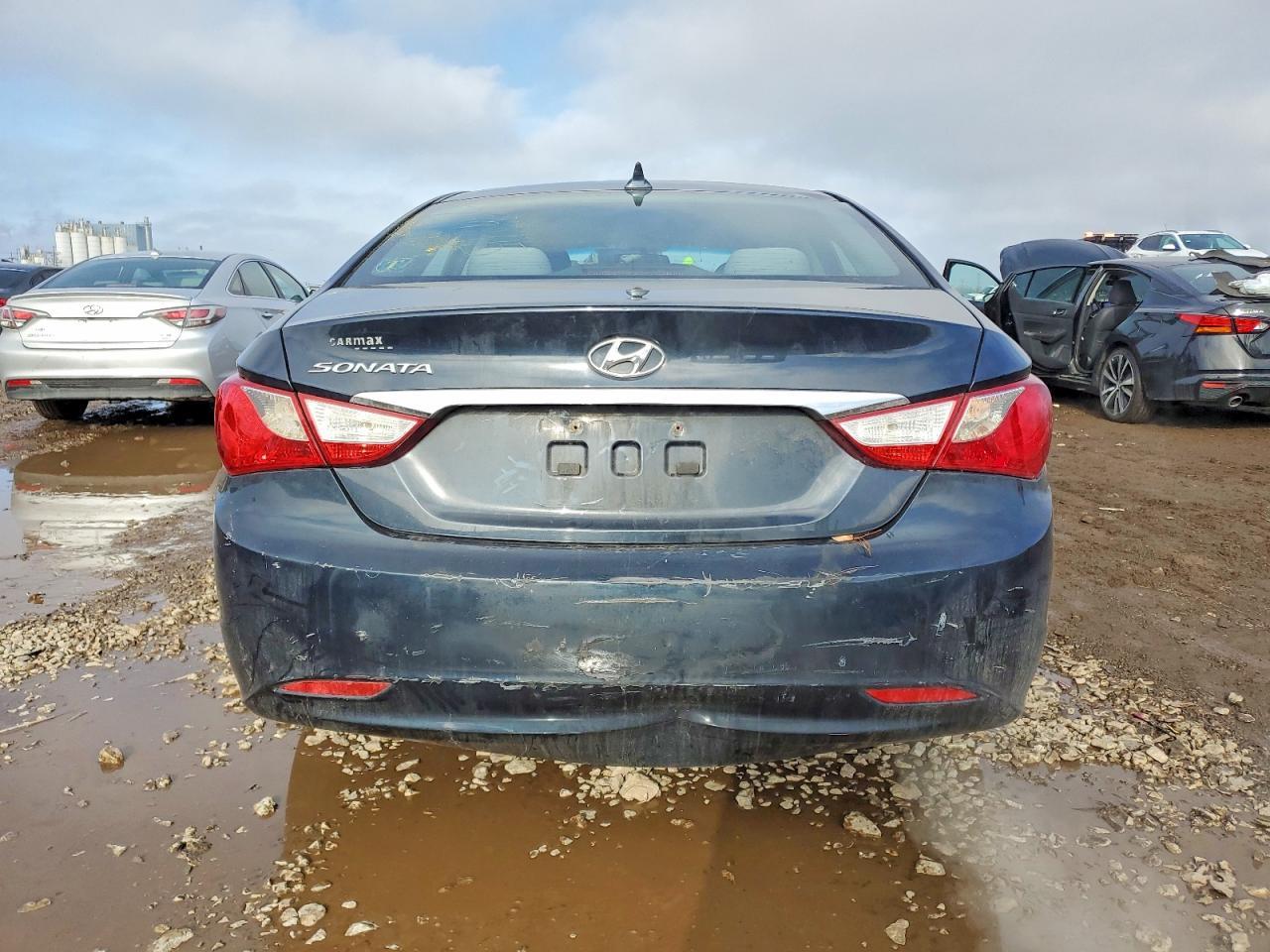 2011 HYUNDAI SONATA