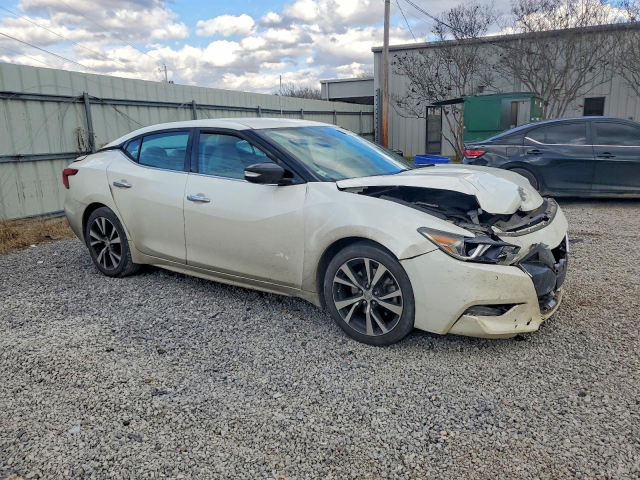 2018 NISSAN Maxima