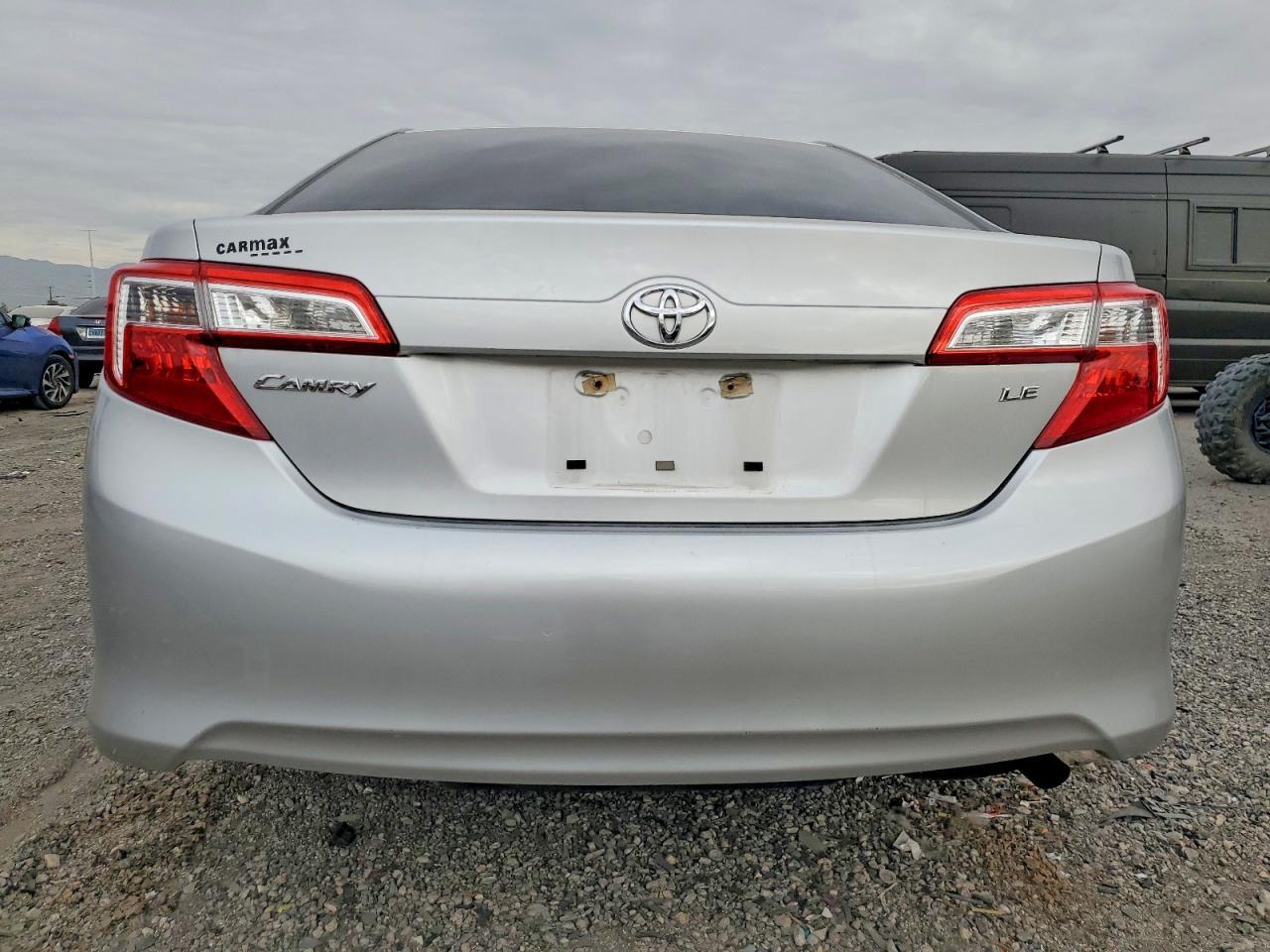 2013 TOYOTA CAMRY