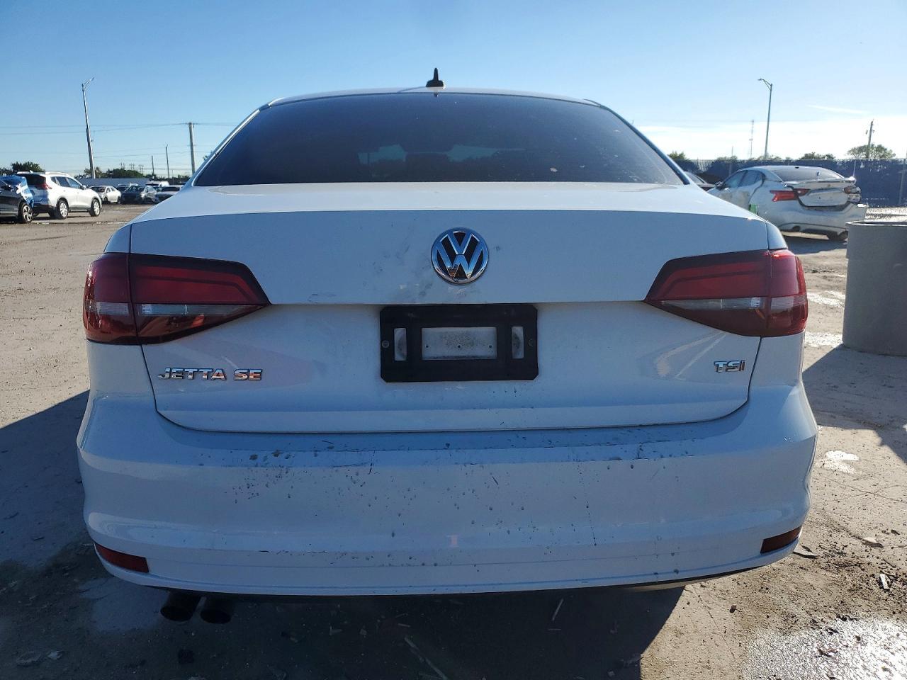 2016 VOLKSWAGEN JETTA