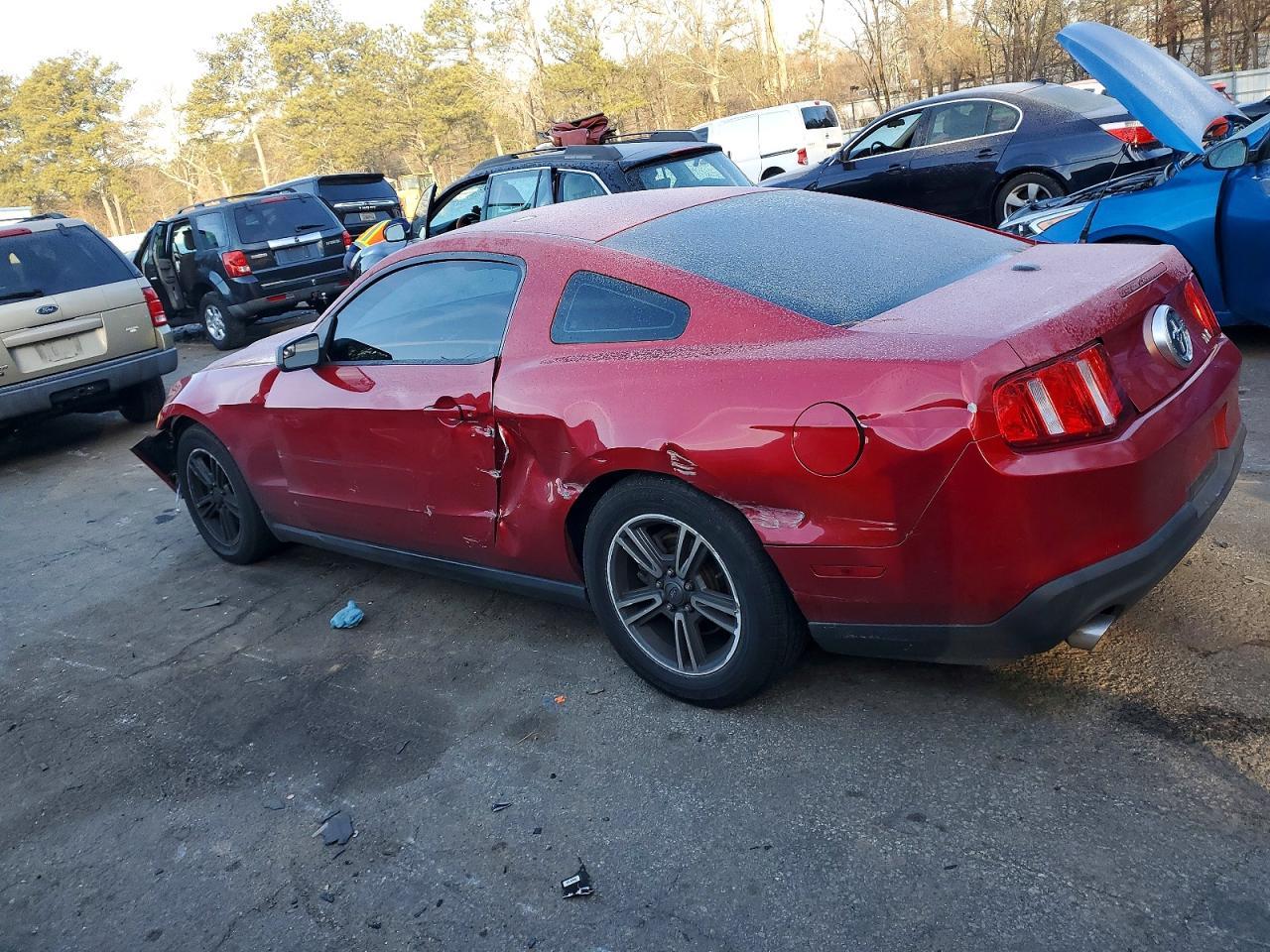 2011 FORD MUSTANG