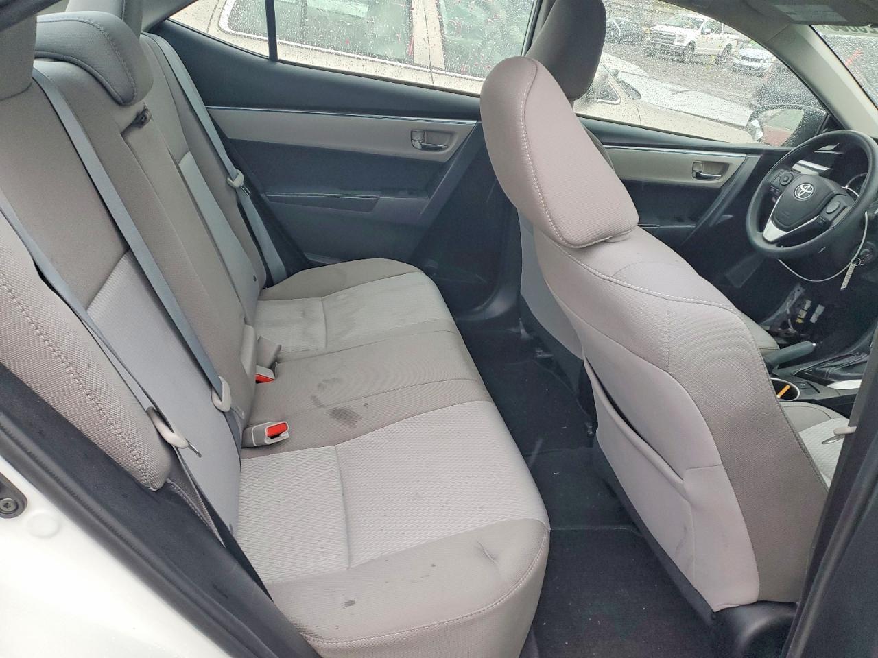 2016 TOYOTA COROLLA