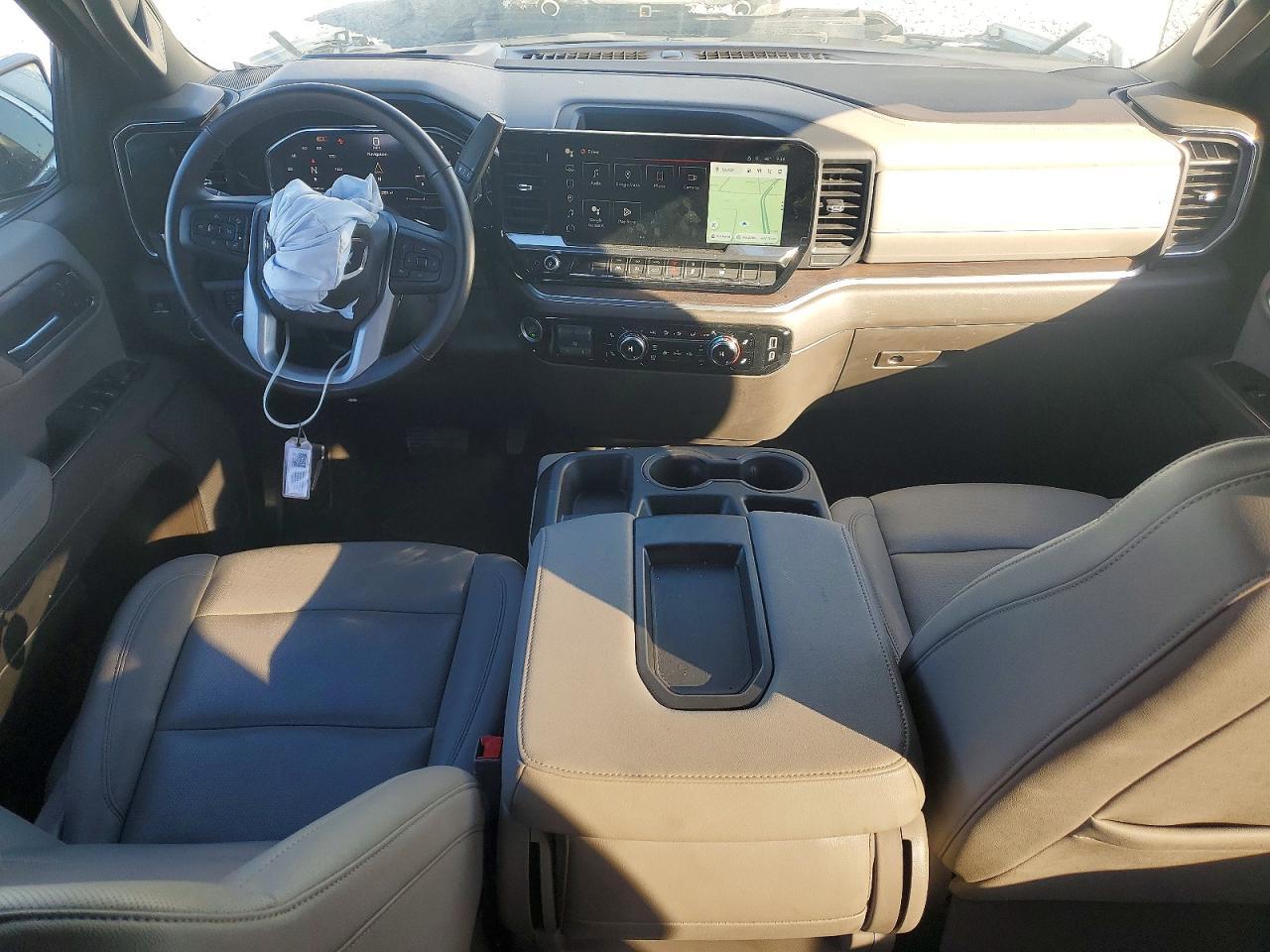 2025 GMC Sierra
