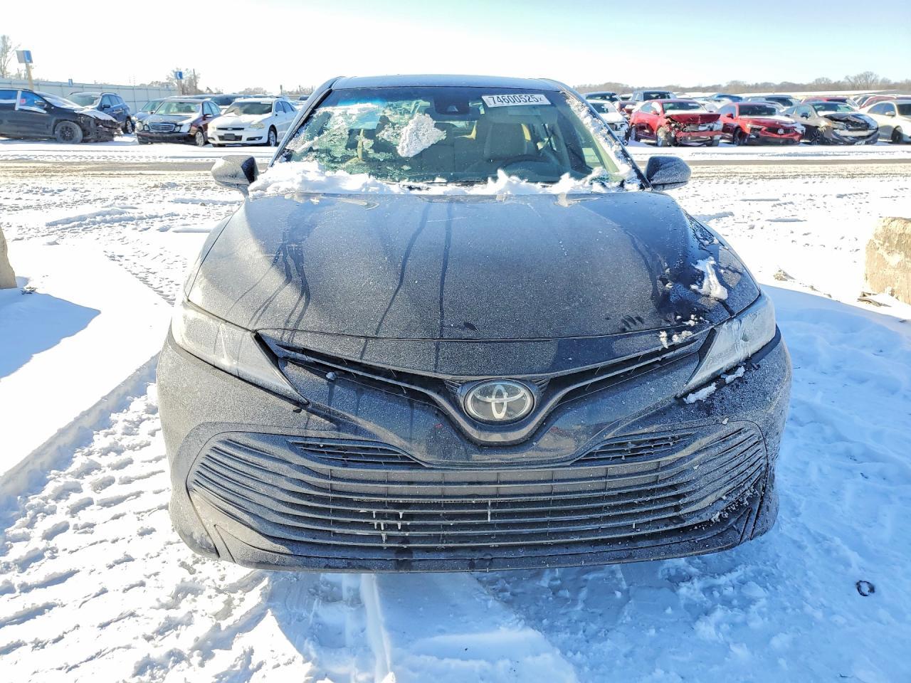 2018 TOYOTA CAMRY