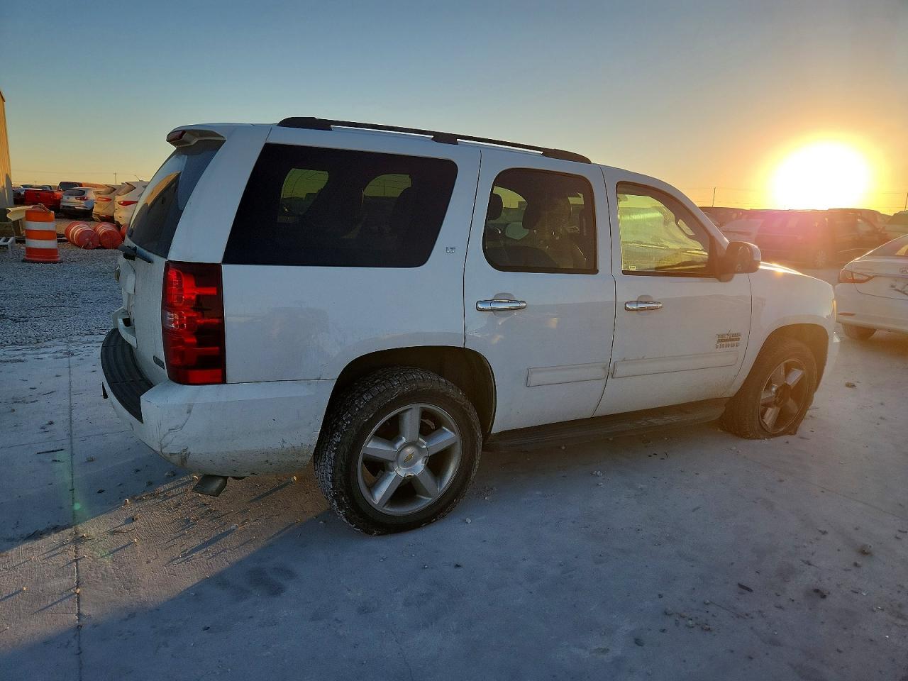 2011 CHEVROLET Tahoe