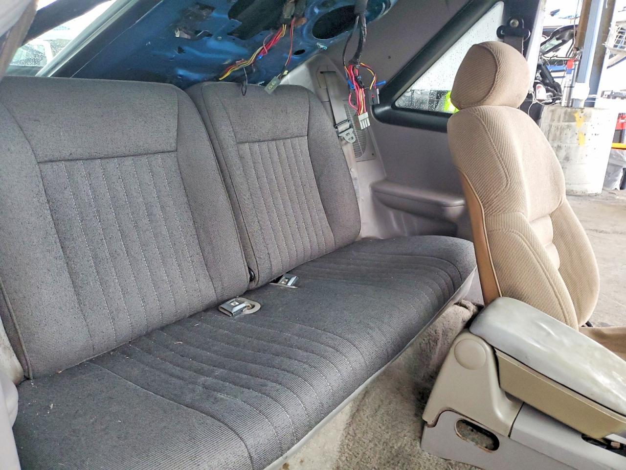 1992 FORD MUSTANG