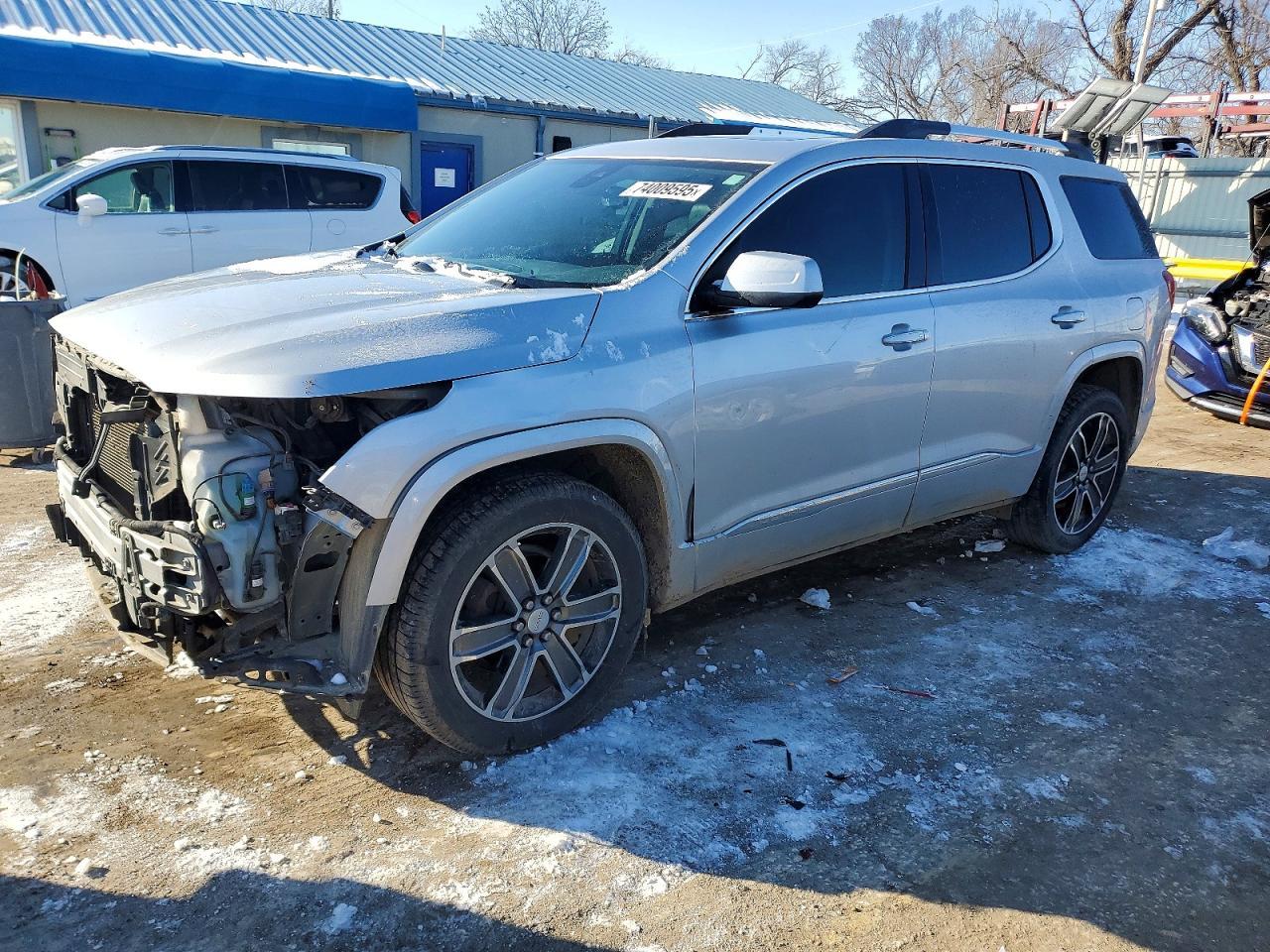 2017 GMC ACADIA