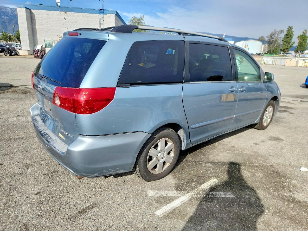 2007 TOYOTA SIENNA