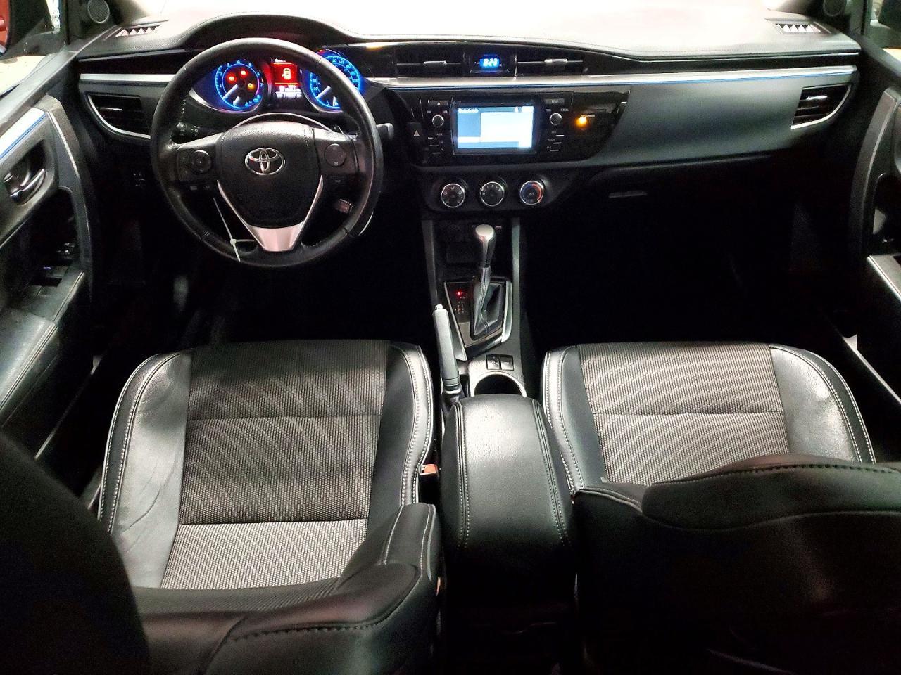 2016 TOYOTA COROLLA