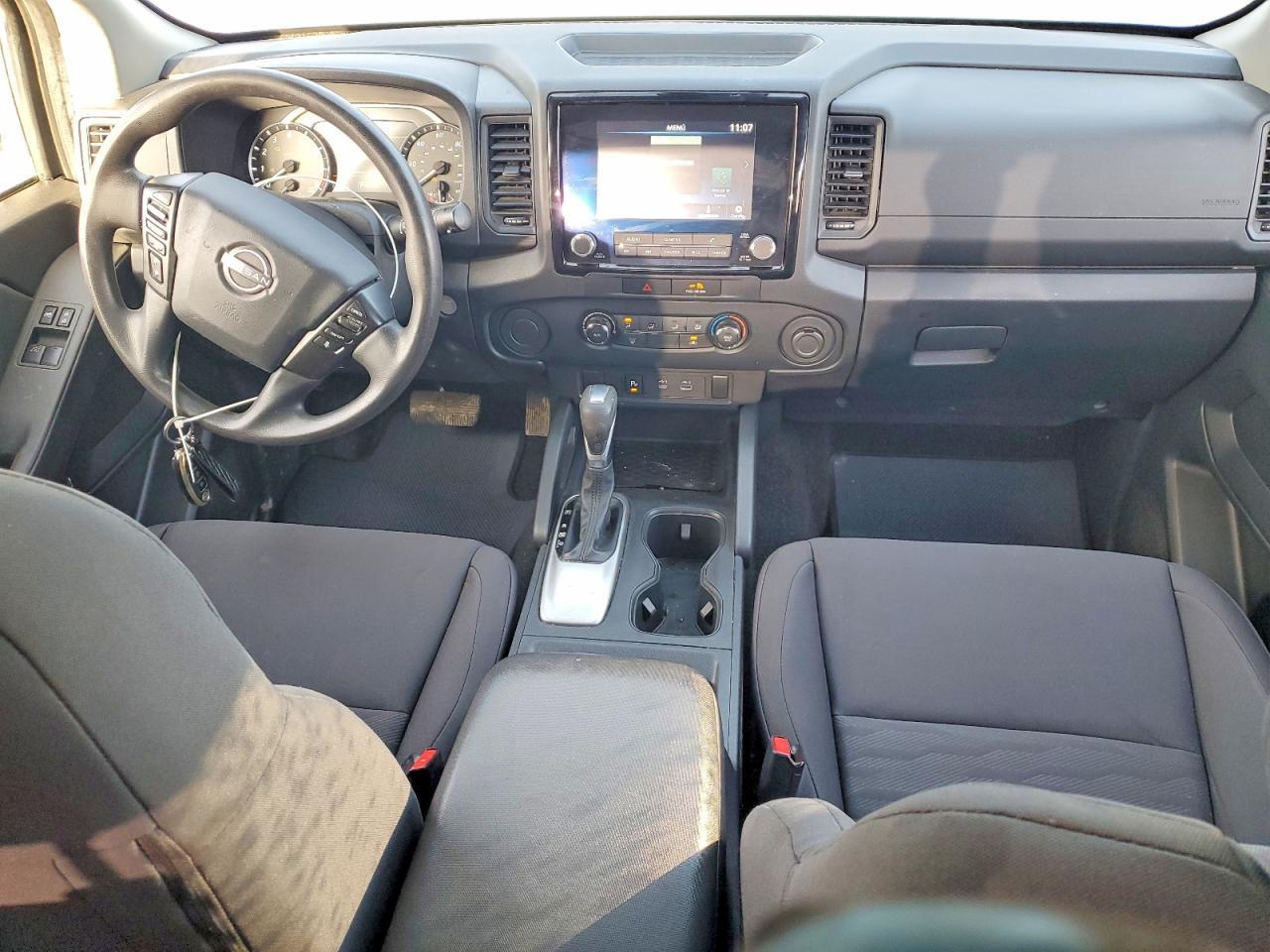 2022 NISSAN Frontier