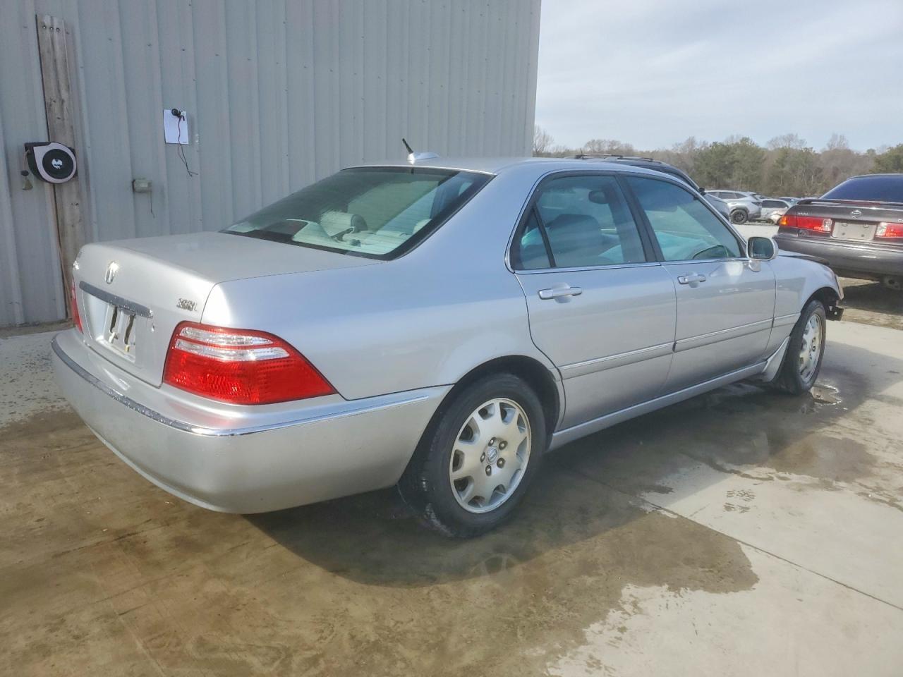 2004 ACURA RL