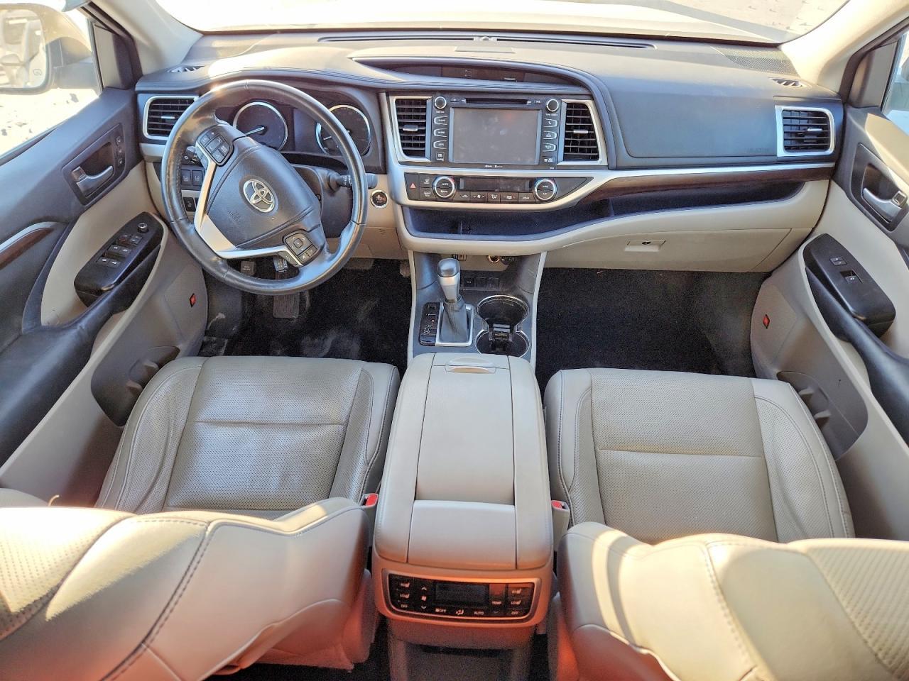 2014 TOYOTA HIGHLANDER