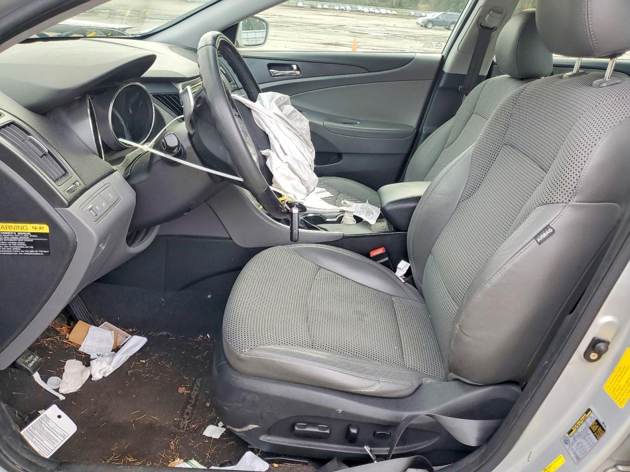 2012 HYUNDAI SONATA
