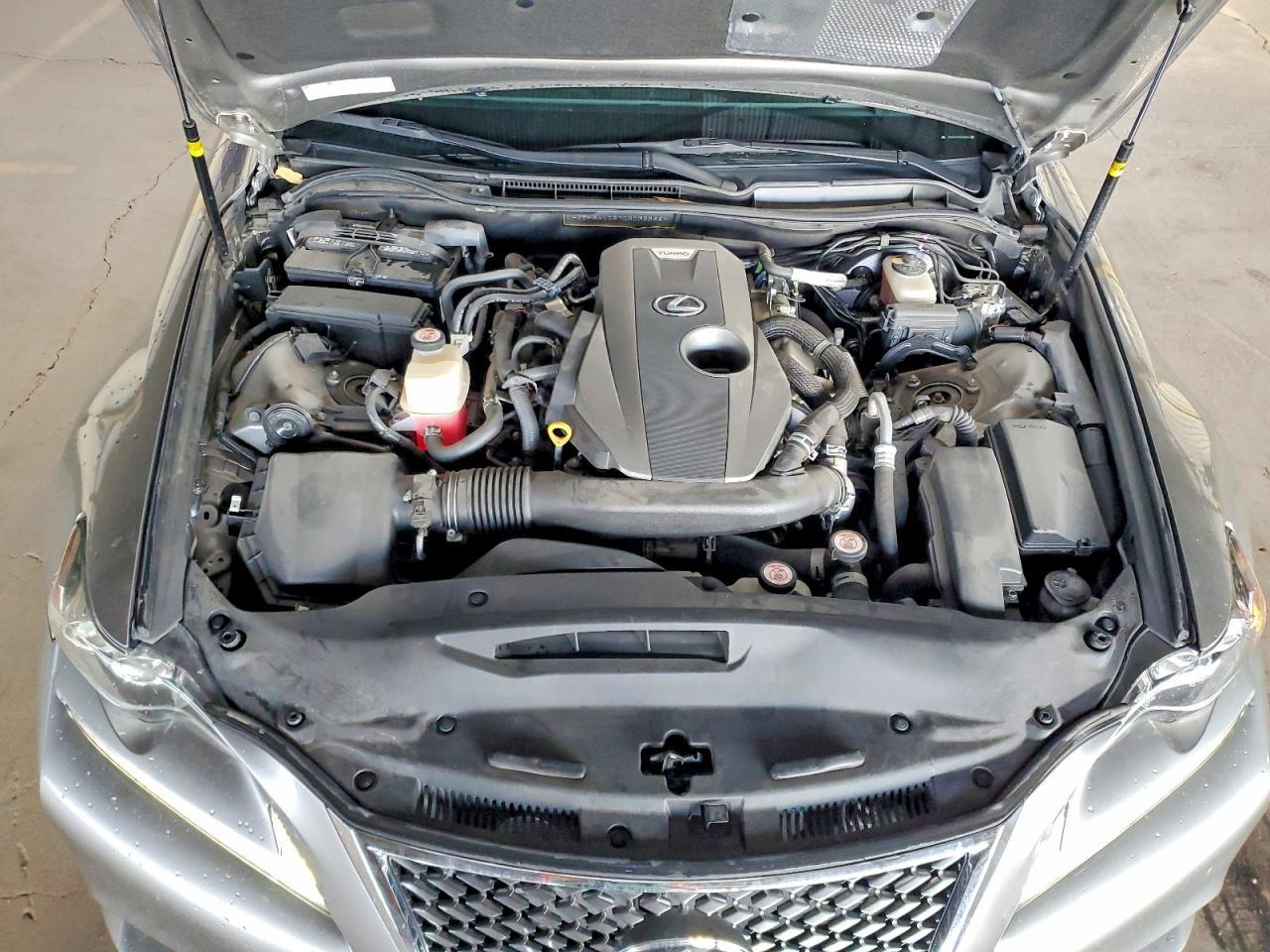 2016 LEXUS IS 200t