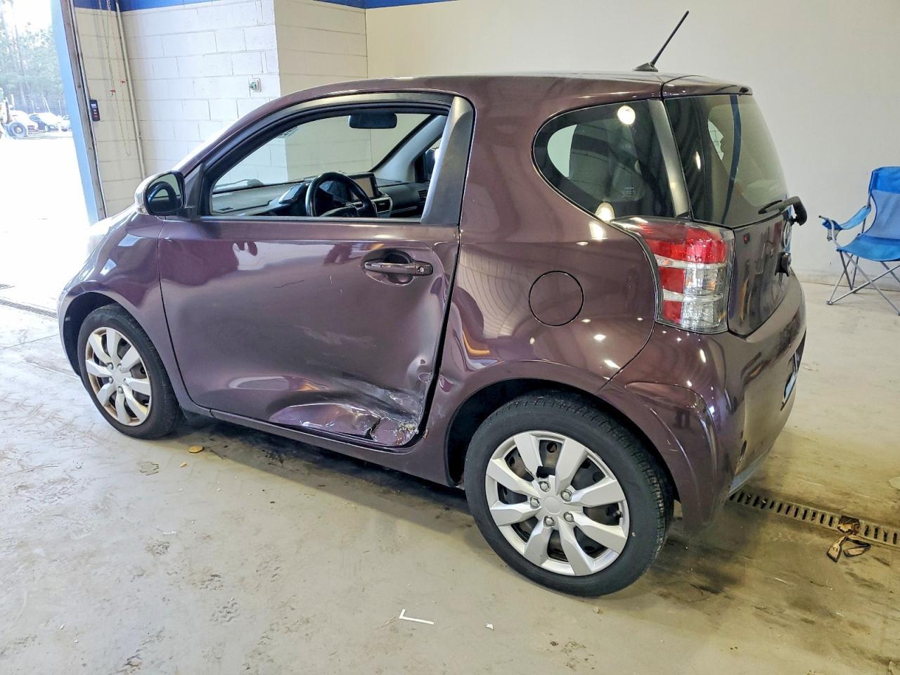 2012 TOYOTA SCION