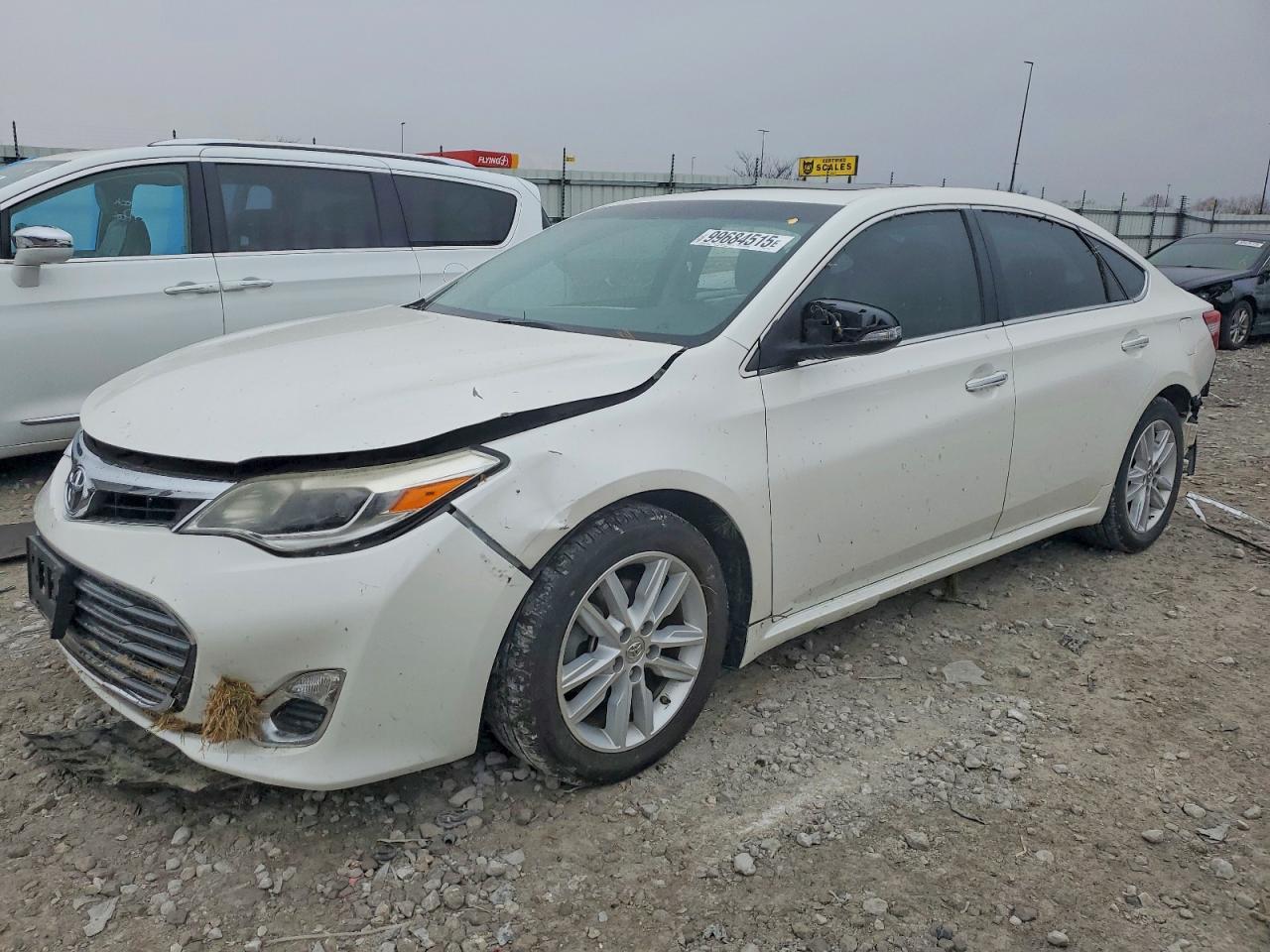 2014 TOYOTA Avalon
