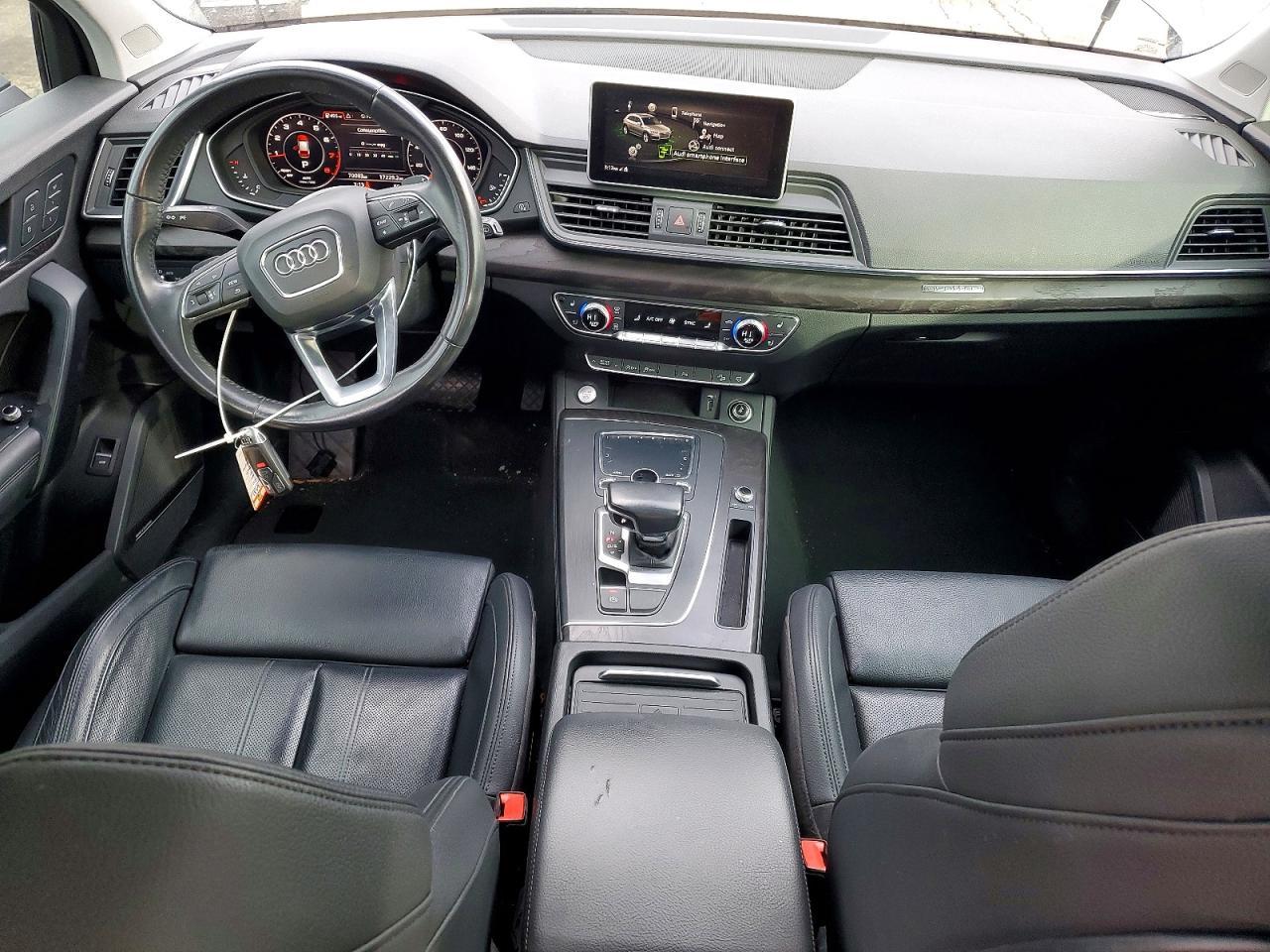 2020 AUDI Q5