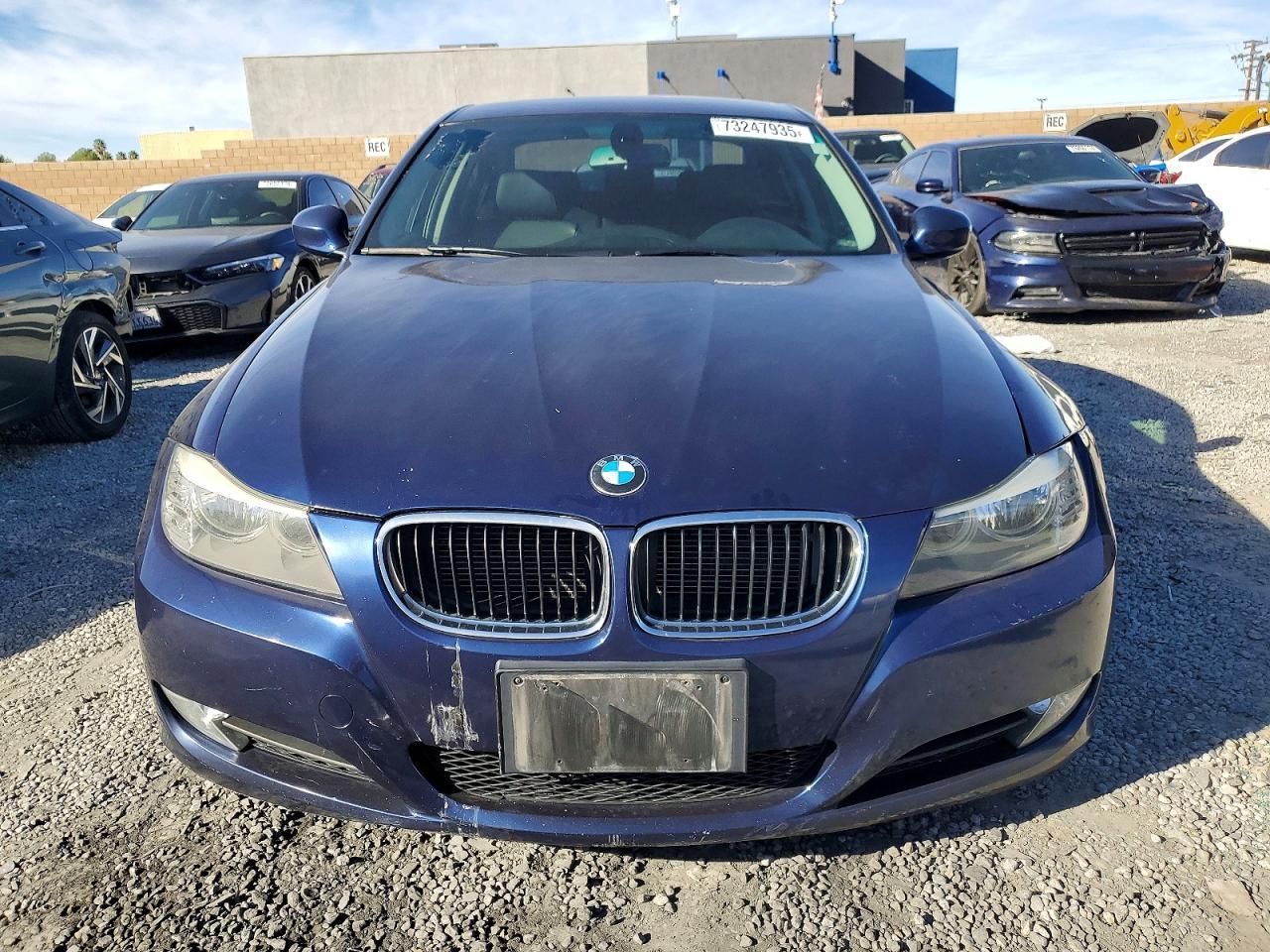 2011 BMW 3 SERIES