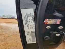2013 DODGE Challenger