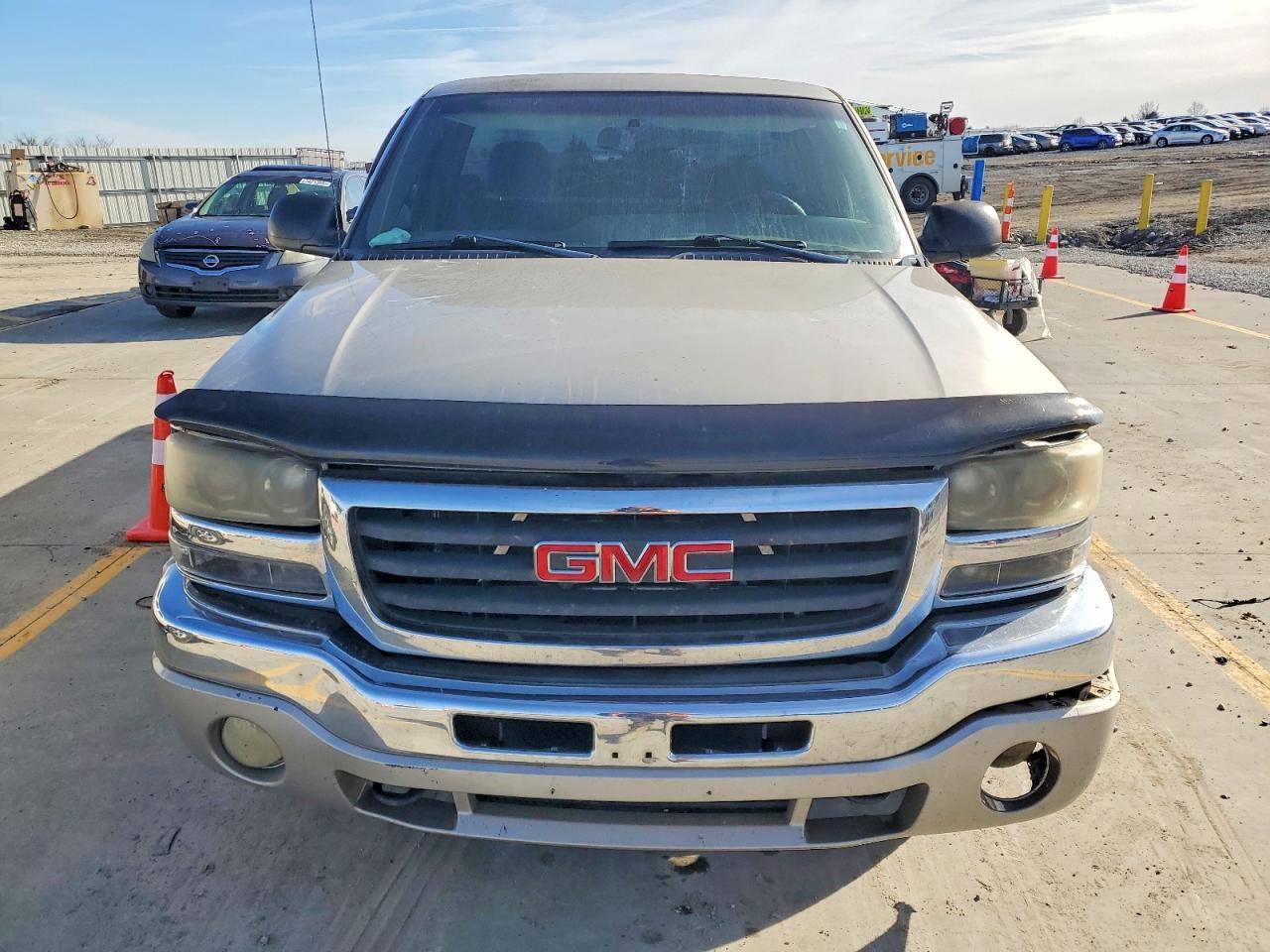 2004 GMC Sierra