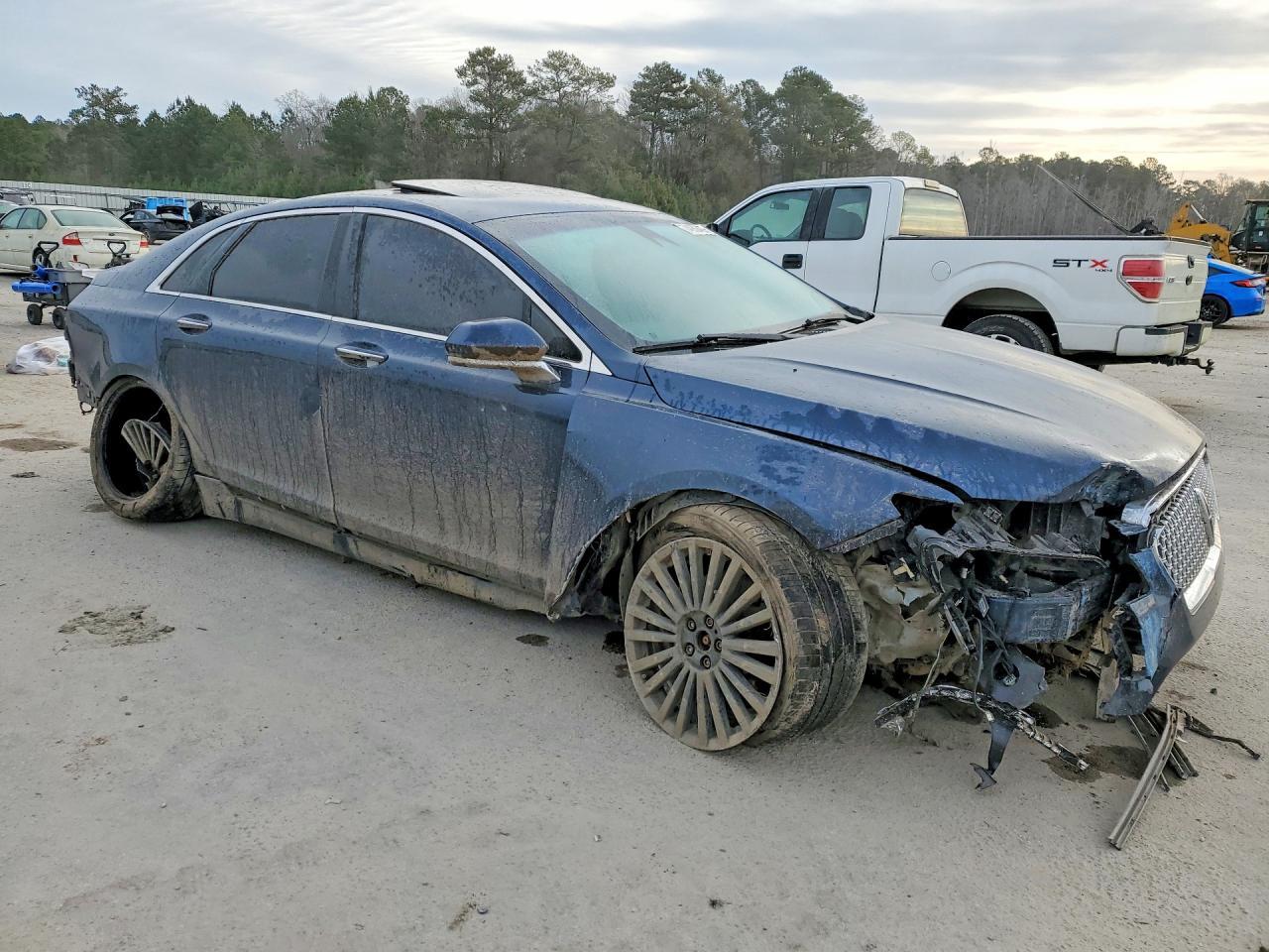 2017 LINCOLN MKZ