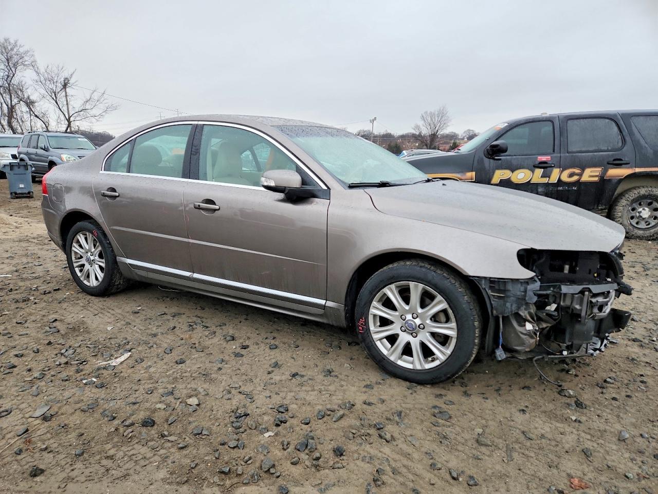 2011 VOLVO S80