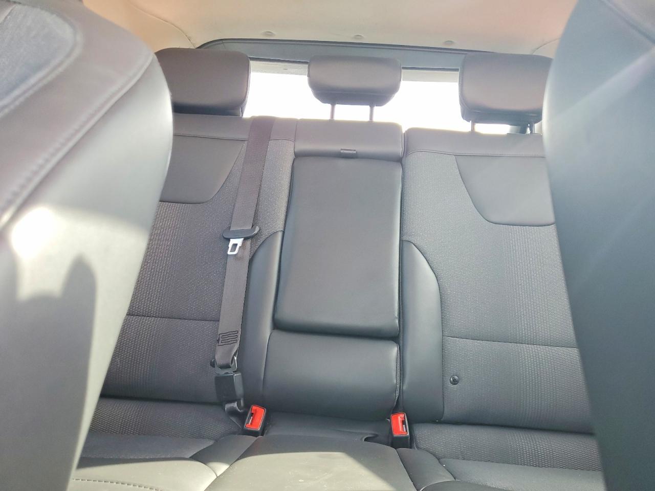 2023 KIA Niro