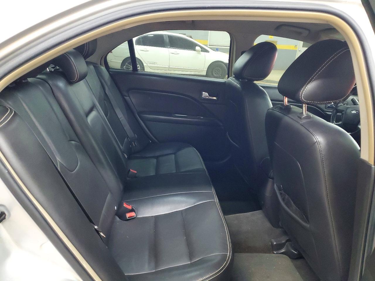 2011 FORD FUSION