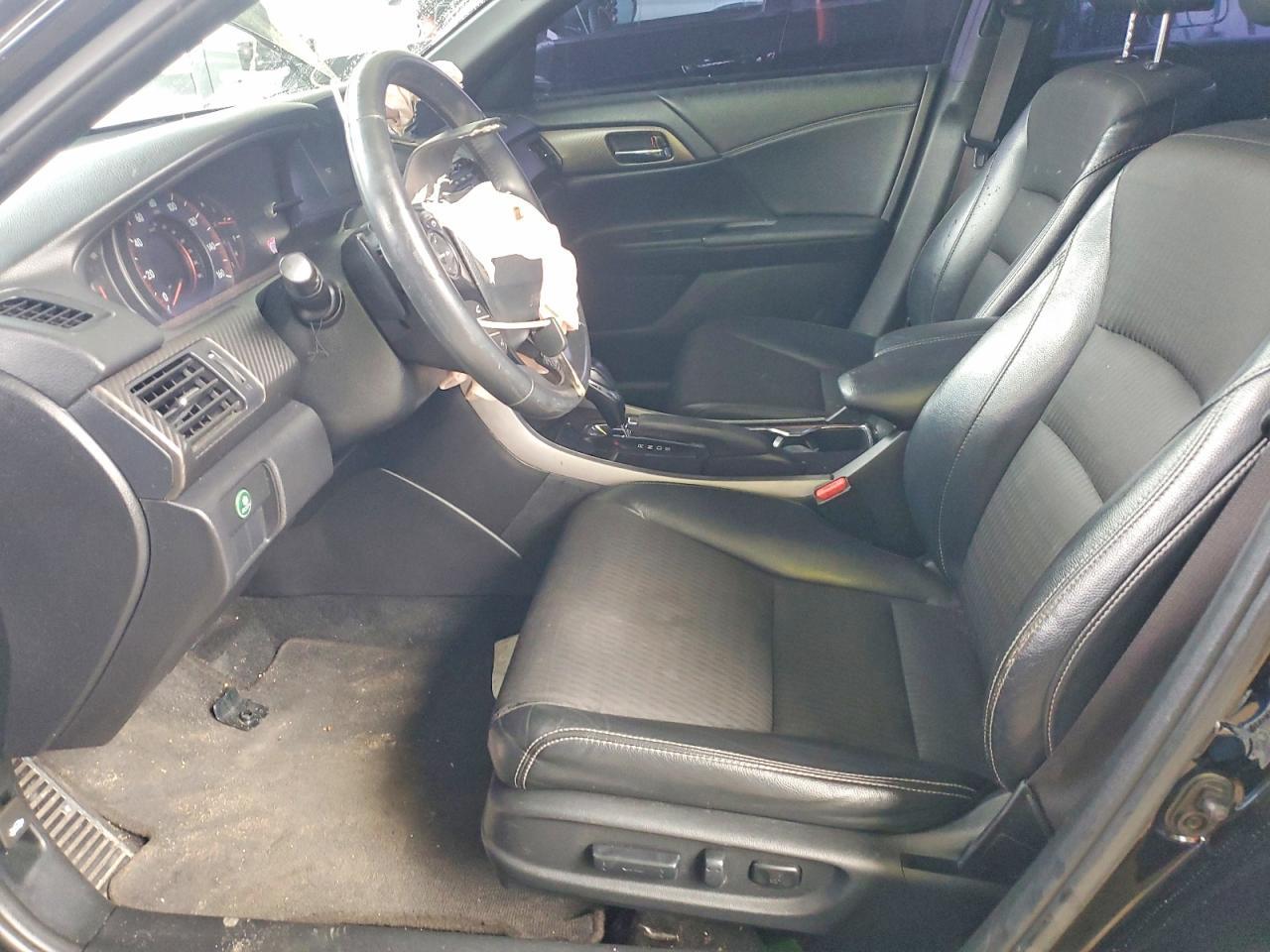 2017 HONDA ACCORD