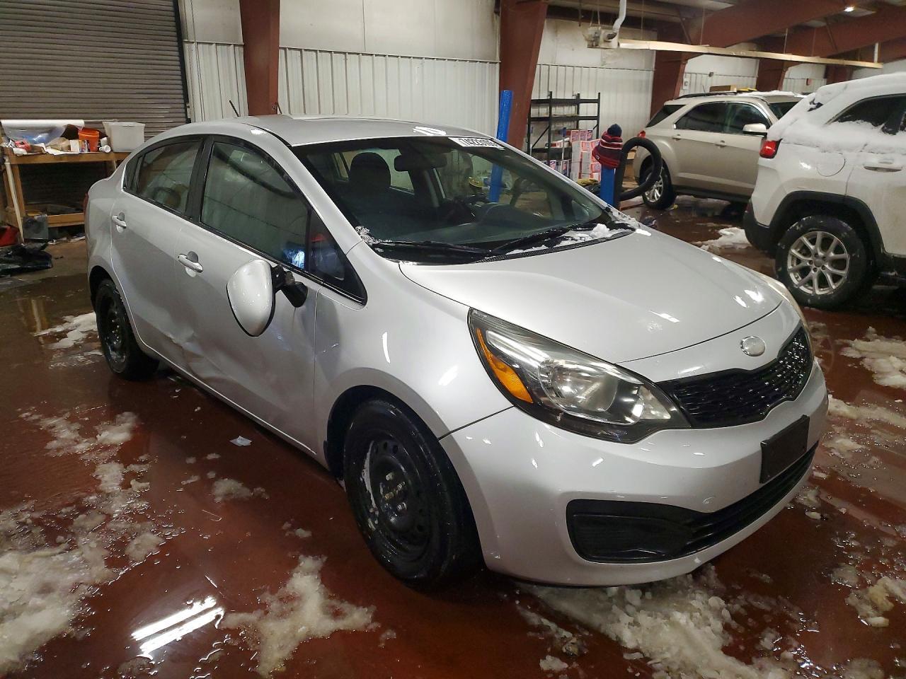2013 KIA RIO