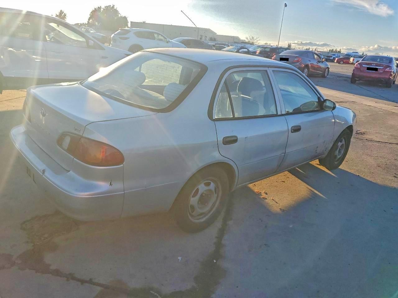 2000 TOYOTA COROLLA