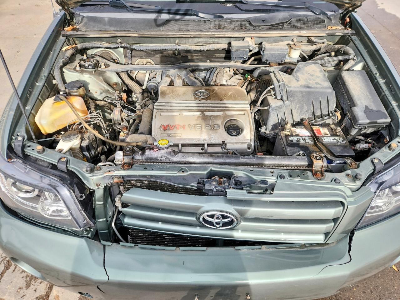 2005 TOYOTA HIGHLANDER