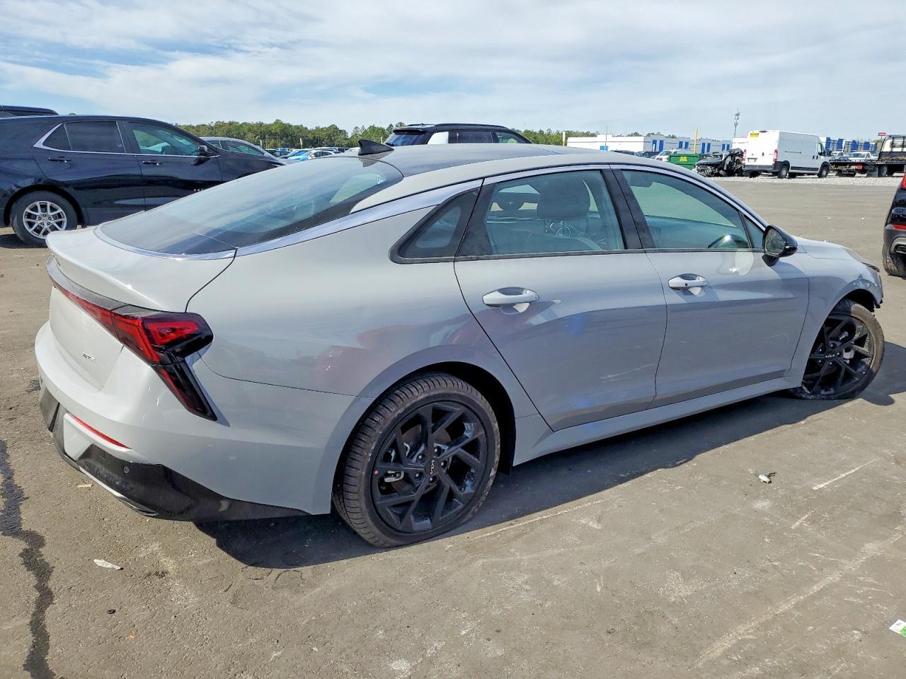 2026 KIA K5
