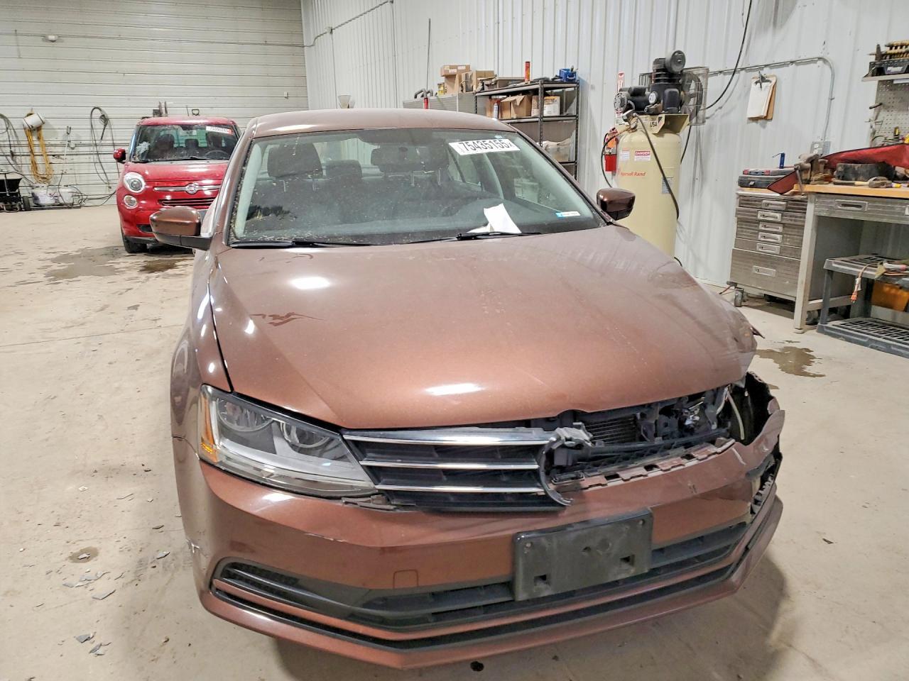 2017 VOLKSWAGEN JETTA