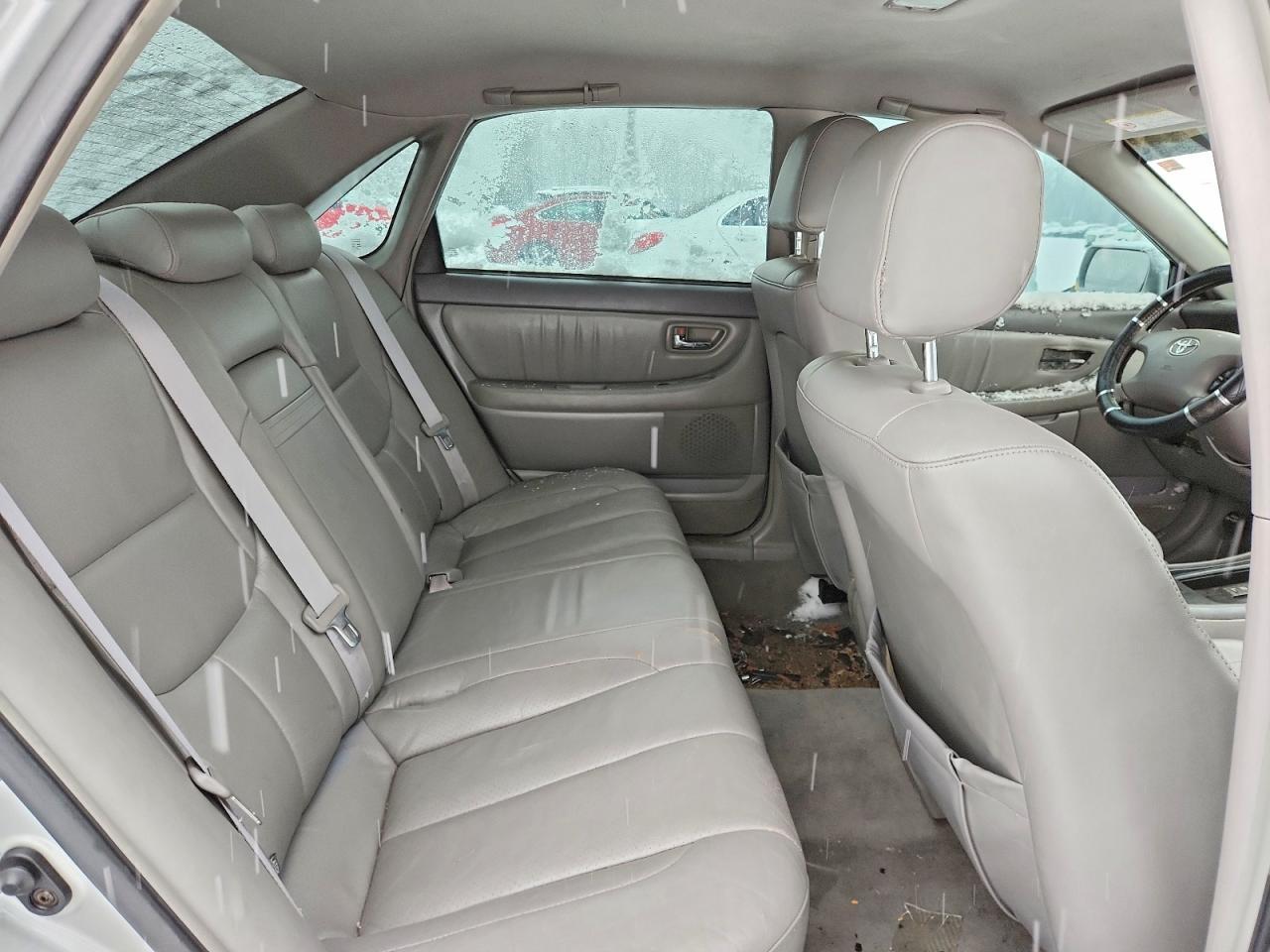 2003 TOYOTA Avalon