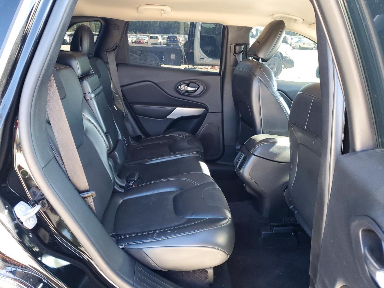 2018 JEEP CHEROKEE